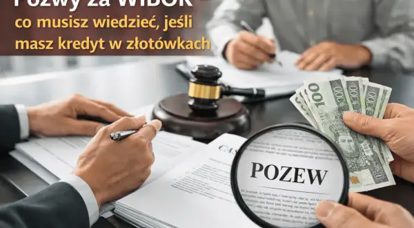 Pozwy za WIBOR – co musisz wiedzieć, jeśli masz kredyt w złotówkach. Dłoń trzyma banknoty 100 zł, obok leży młotek sędziowski i dokument z napisem "POZEW".